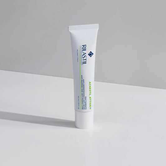 Combo Rilastil Acnestil Attiva + Acnestil Micropeeling